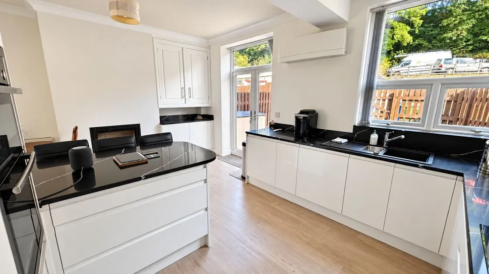 Burnley Road East, Rossendale, BB4, photo 7