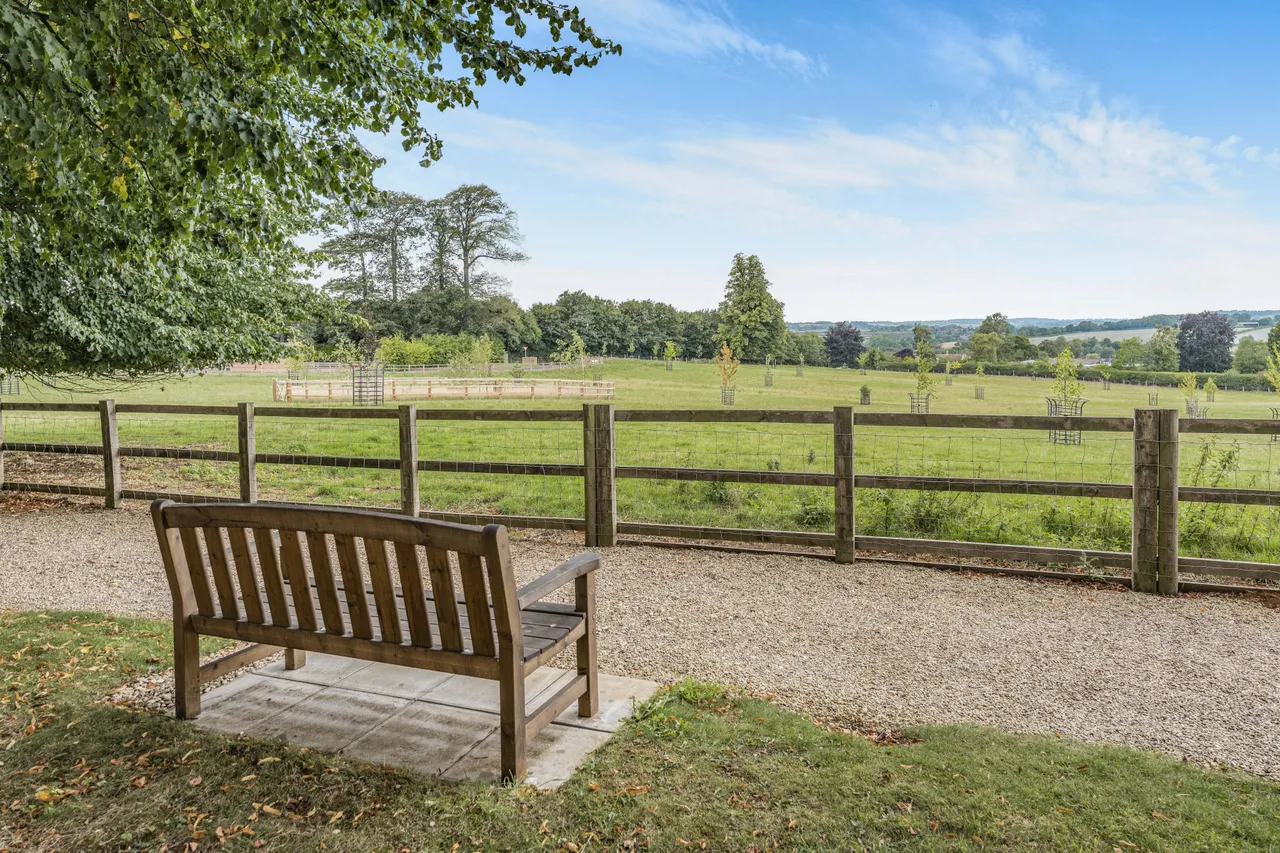 Highlands, Lower Tadmarton, OX15, photo 11