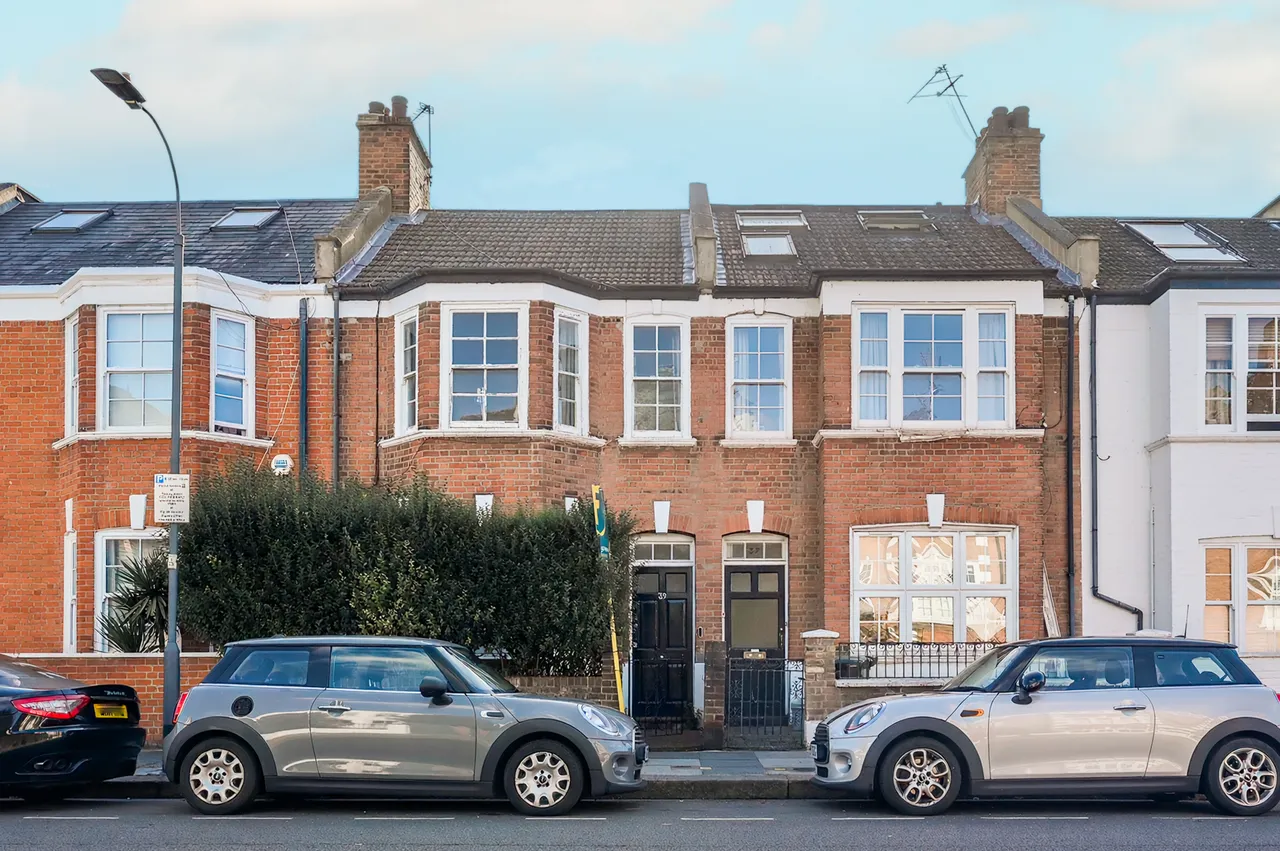 2 bed flat for sale, London, SW6