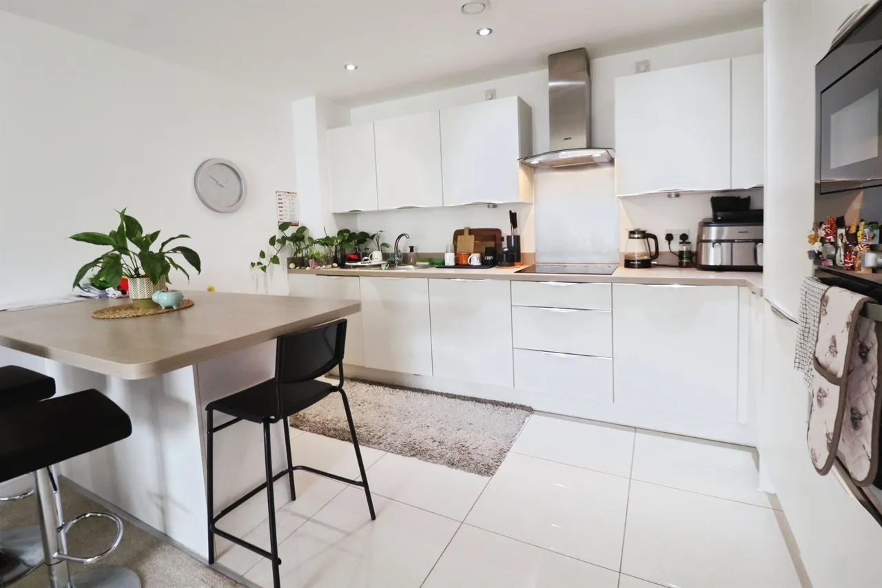 Ferry Court, Cardiff, CF11, photo 4