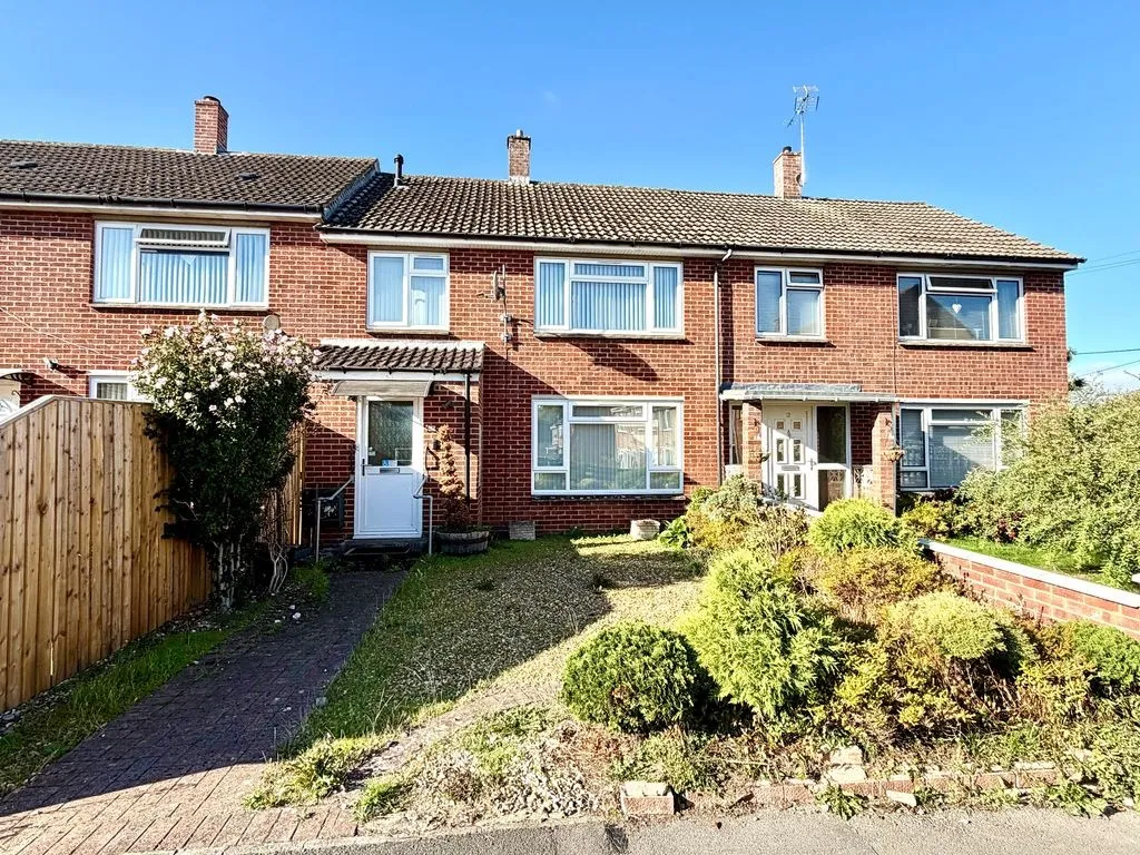 3 bed house for sale, Churchill Close, Calne