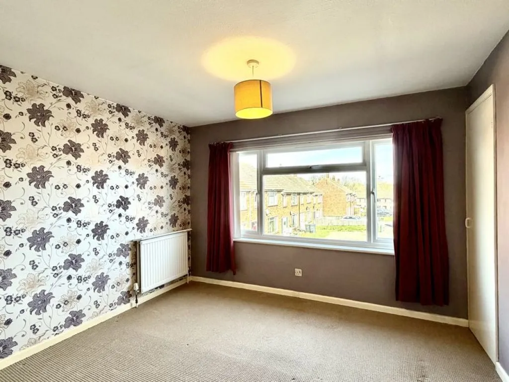 Churchill Close, Calne, photo 8
