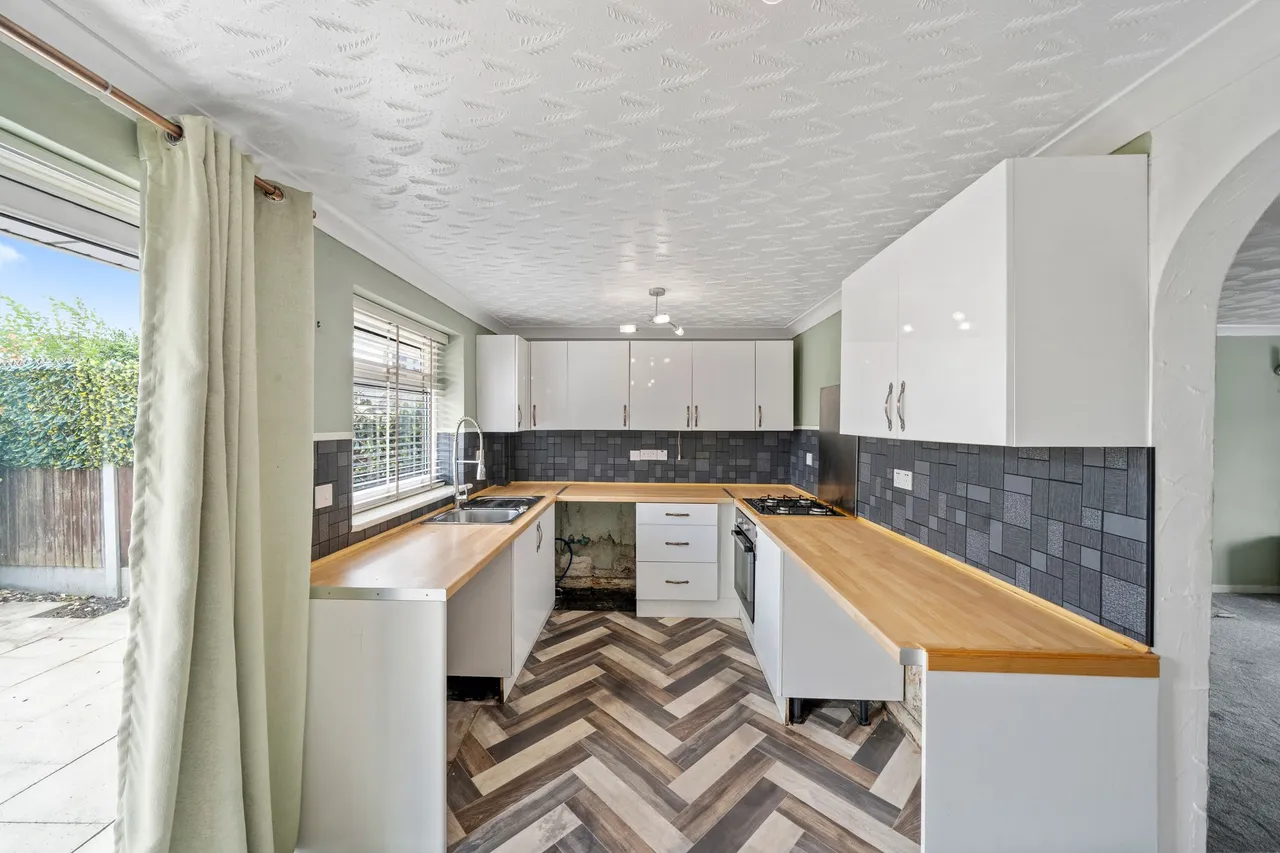 Alpine Drive, Leigh, Leigh, WN7 5HT, photo 5