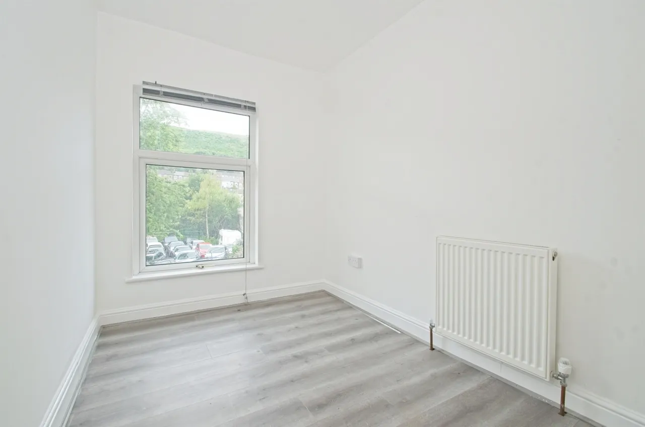 Margaret Street, Ferndale, CF43, photo 11
