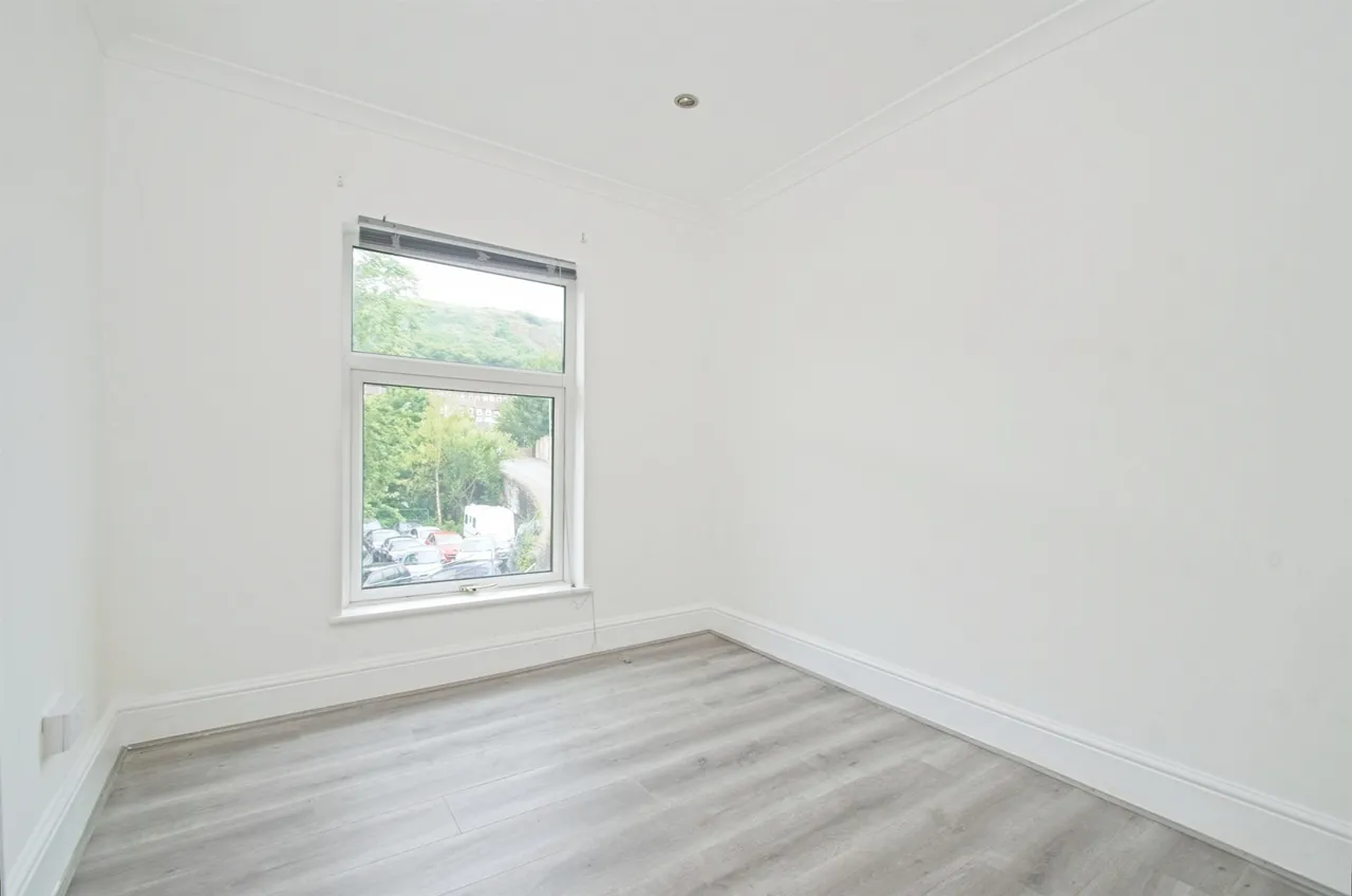 Margaret Street, Ferndale, CF43, photo 5