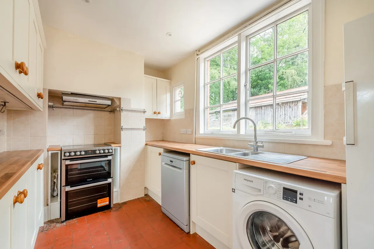Highclere Park, Highclere, Newbury, Berkshire, RG20 9RJ, photo 5