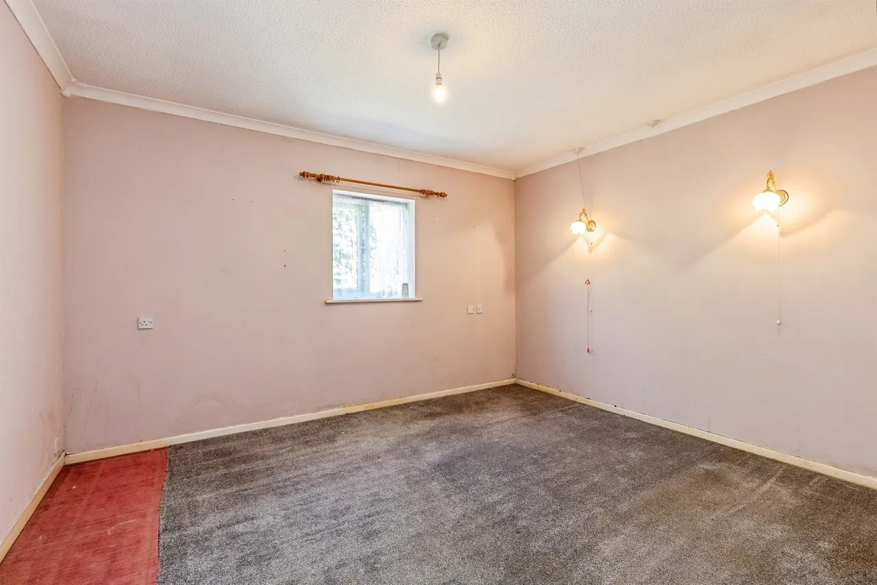 Avondale Court, Longwell Green, BRISTOL, photo 11
