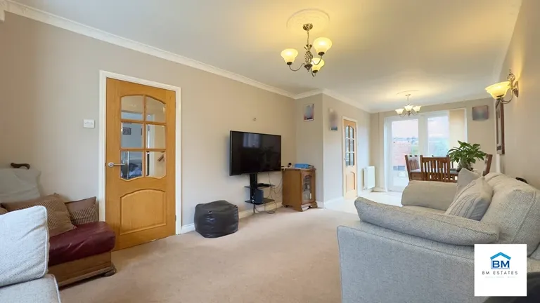 Sidmouth Avenue, Leicester, LE5 4WB, photo 4