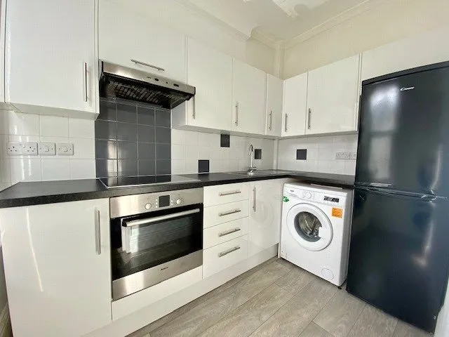 2 bed flat to rent — Eldon Place, Bournemouth, BH4