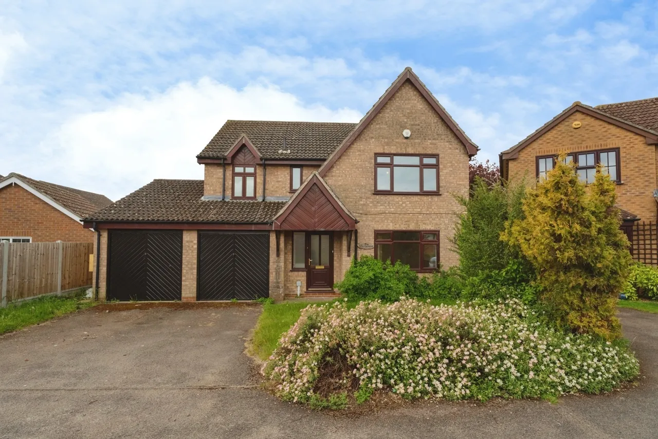 Eldred Drive, Great Cornard, Sudbury, Suffolk, CO10, photo 22