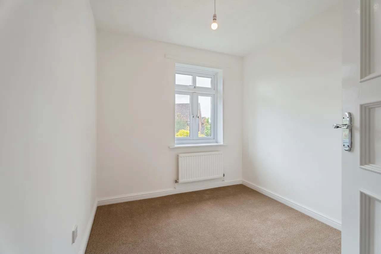Eldred Drive, Great Cornard, Sudbury, Suffolk, CO10, photo 16