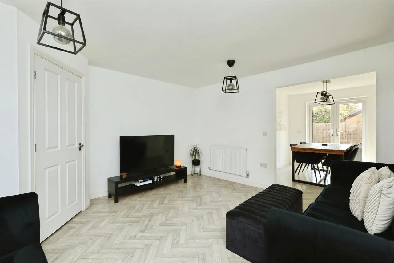 Almond Court, Moorends, DONCASTER, photo 5