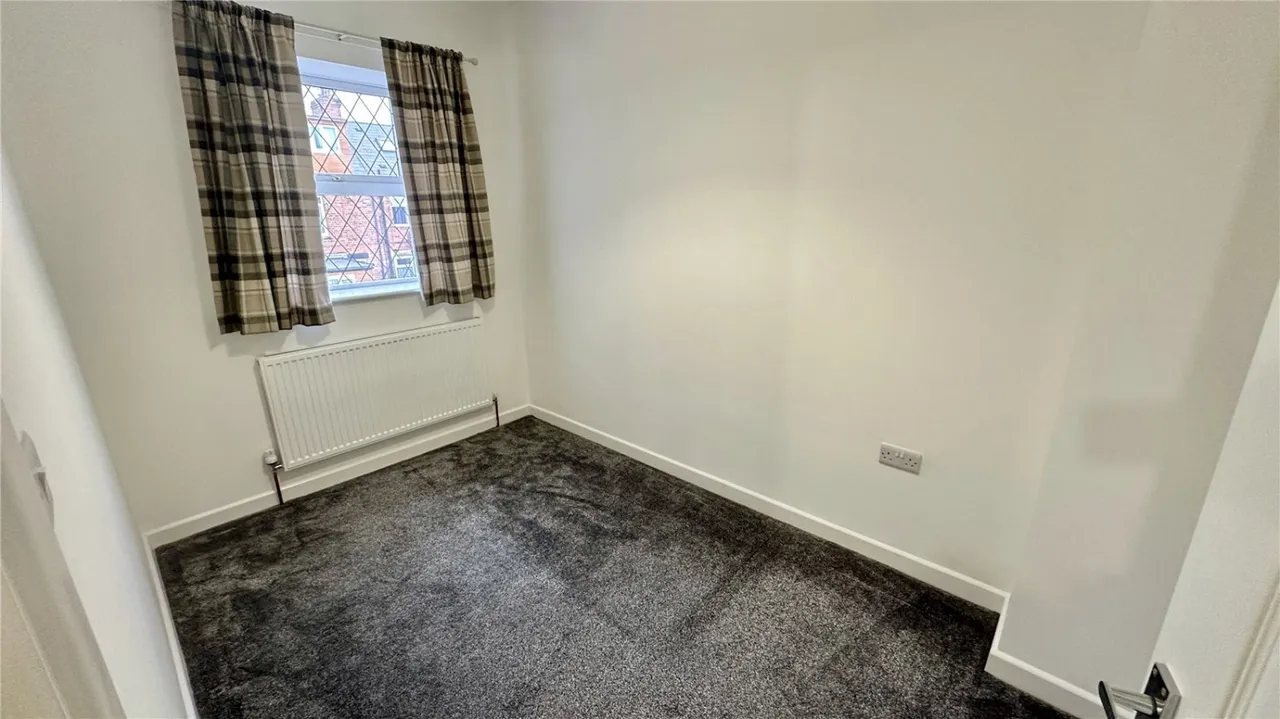 Sycamore Street, Barnsley, S75, photo 11