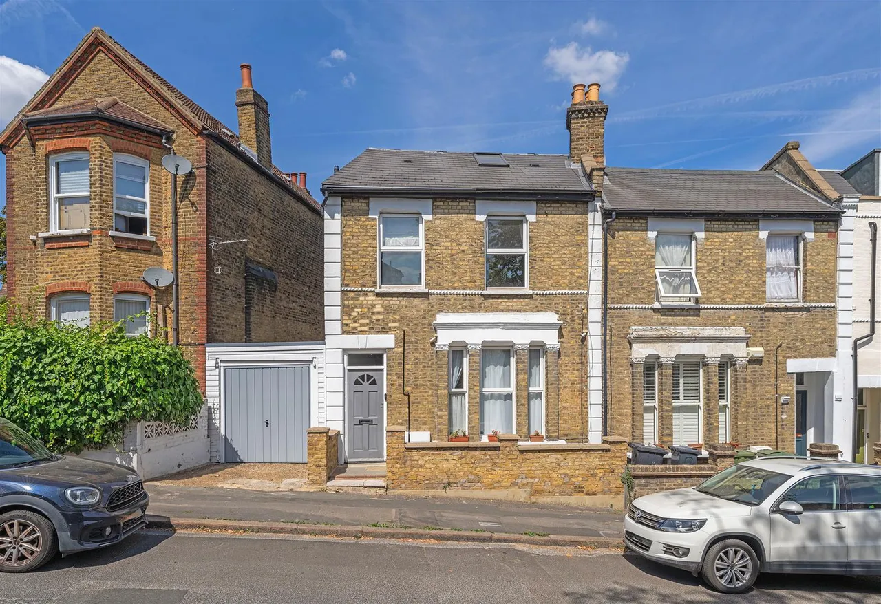2 bed property for sale, St. Julians Farm Road, West Norwood