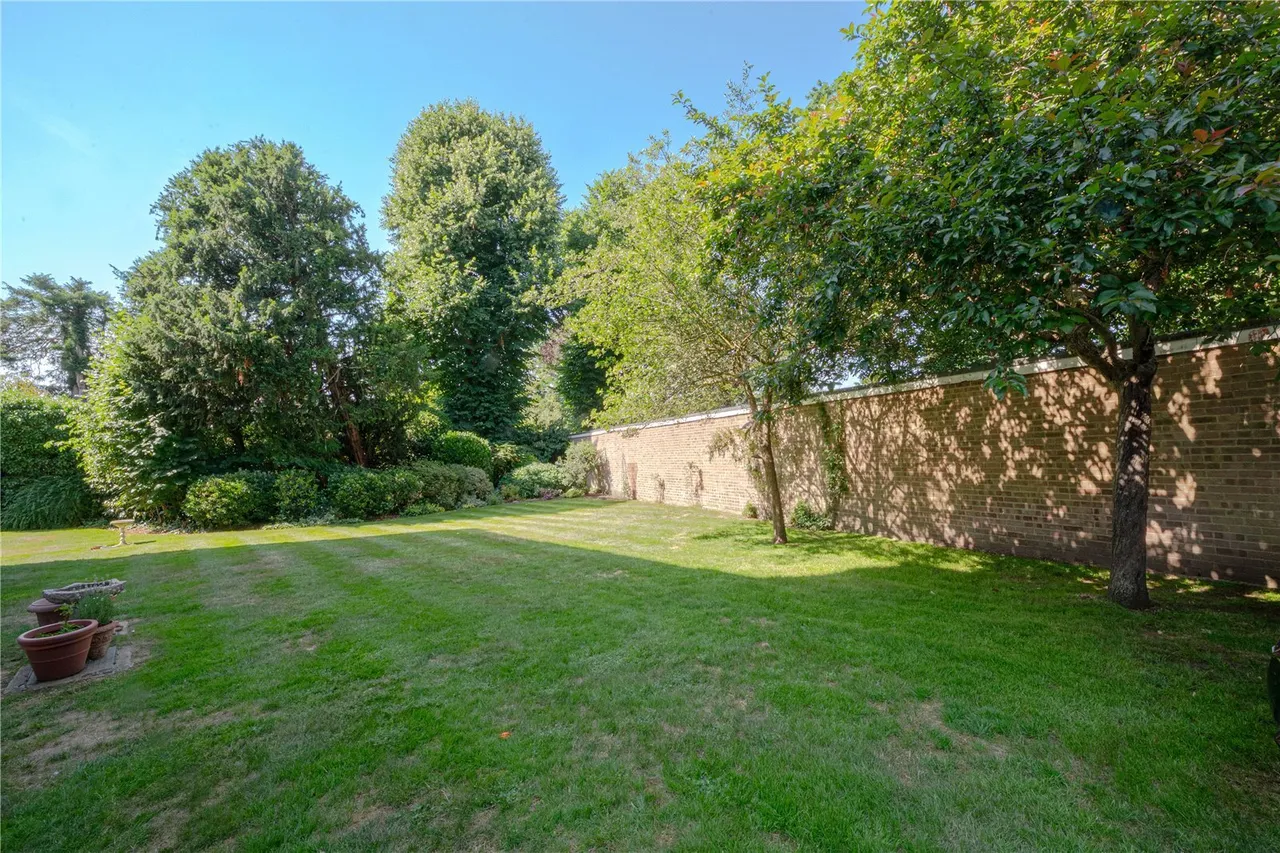 Park Road, Teddington, TW11, photo 11