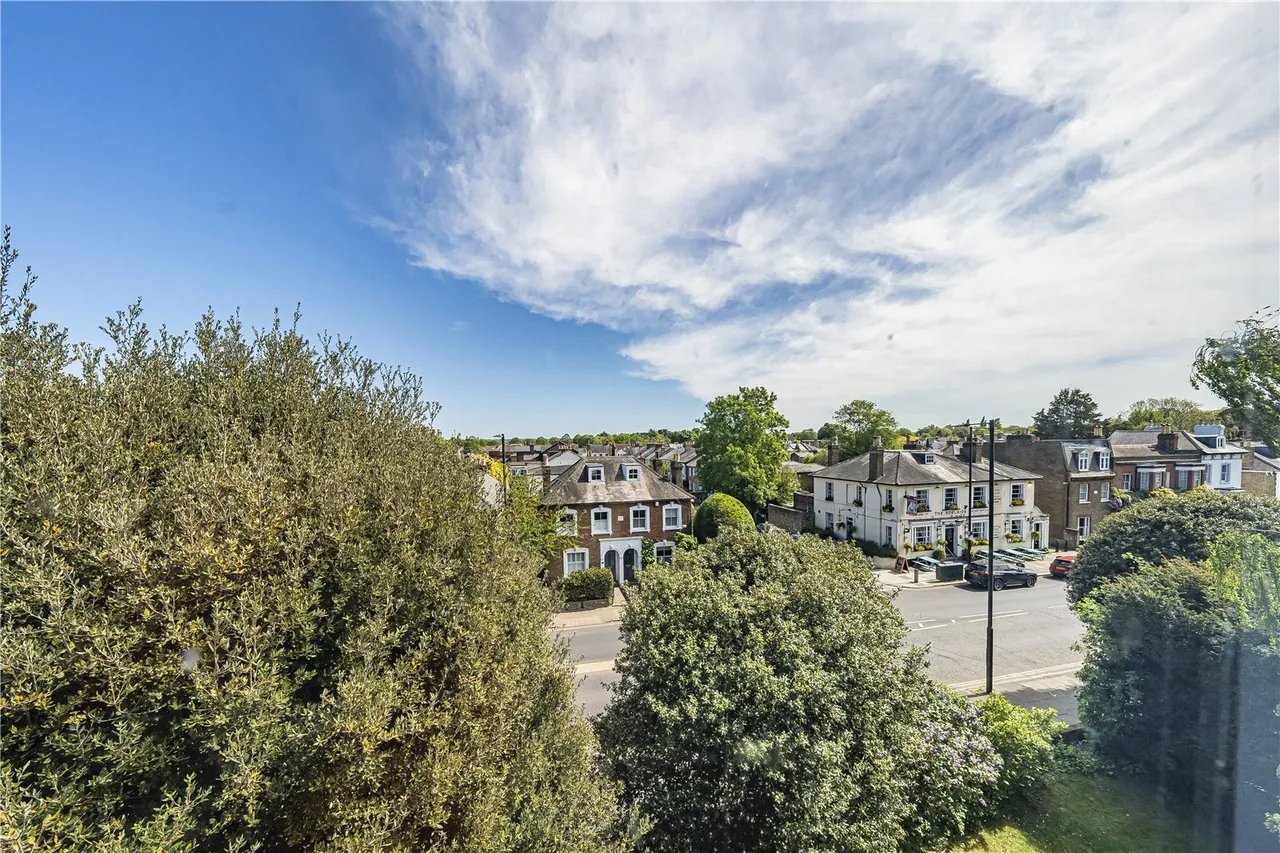 Park Road, Teddington, TW11, photo 2