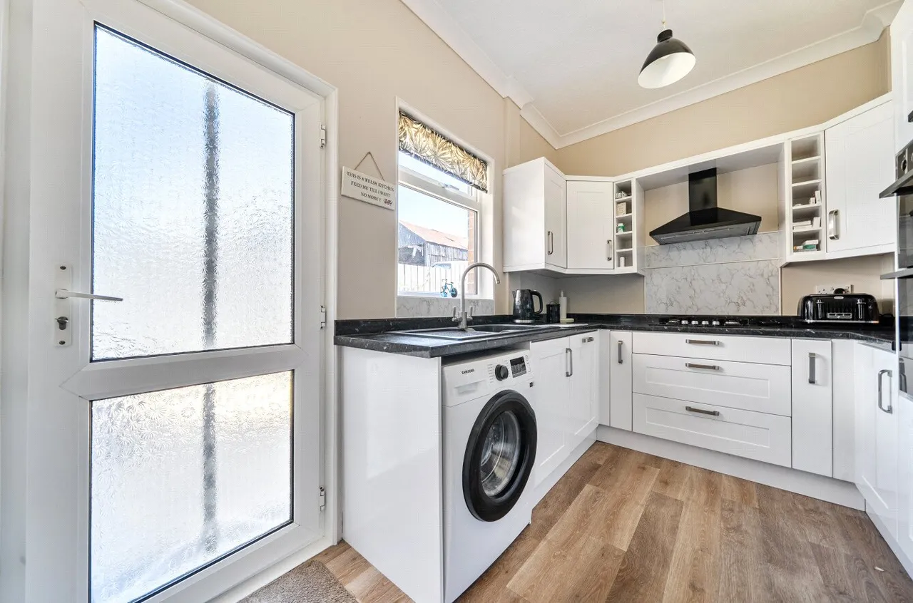 Tremont Road, Llandrindod Wells, Powys, LD1 5BH, photo 5