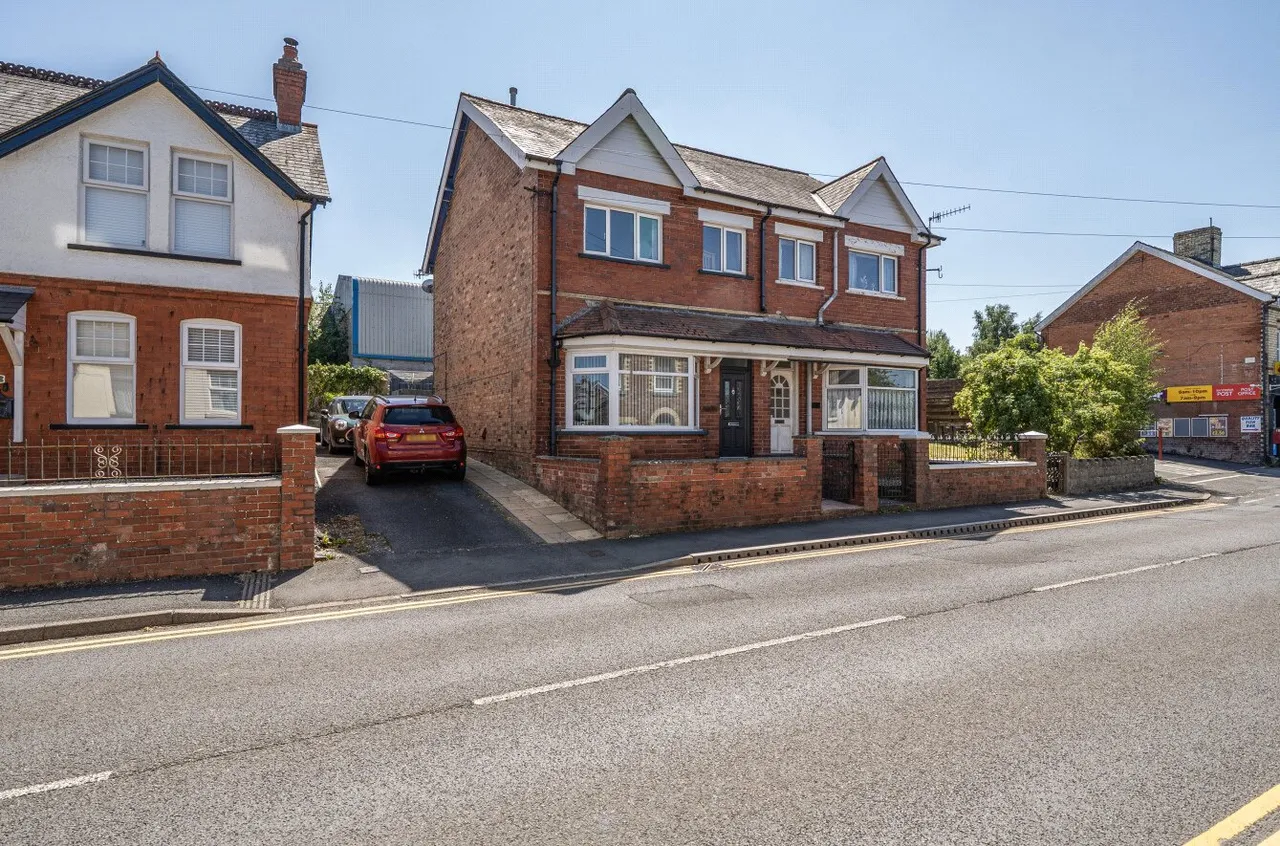 Tremont Road, Llandrindod Wells, Powys, LD1 5BH, photo 20