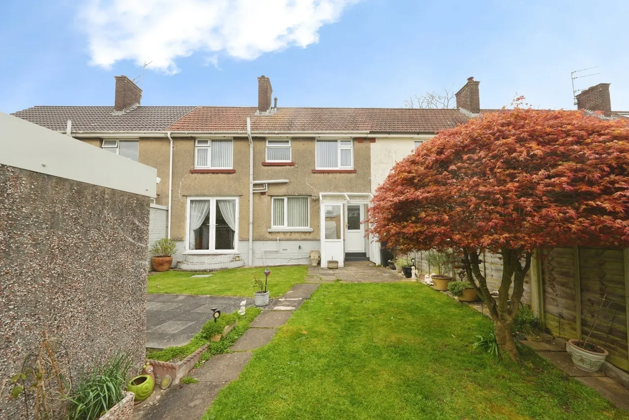Long Road, Mangotsfield, Bristol, BS16, photo 17