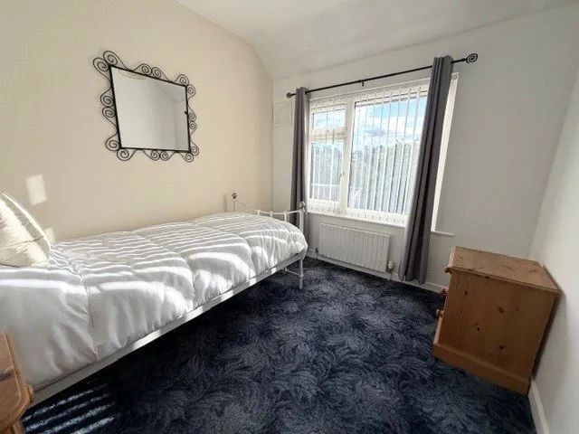 Long Road, Mangotsfield, Bristol, BS16, photo 12