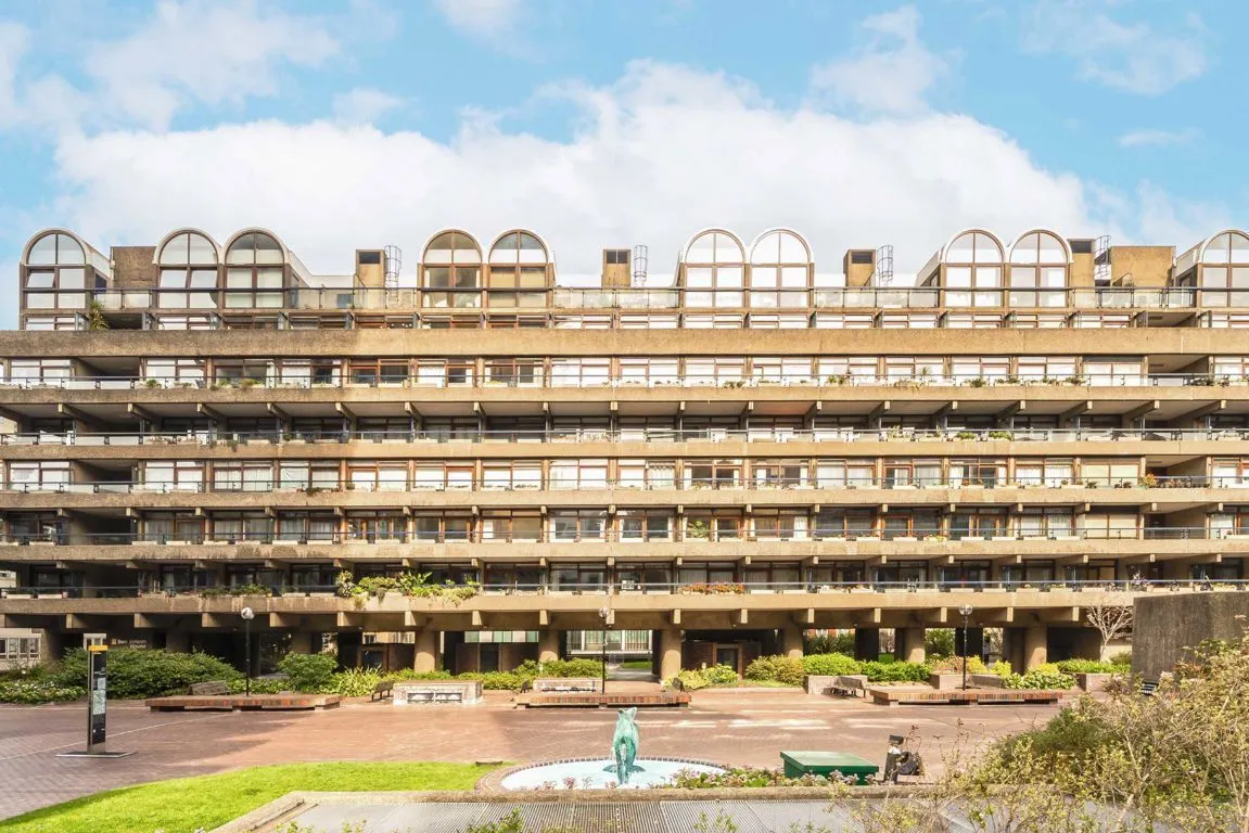 Barbican, EC2Y, photo 5