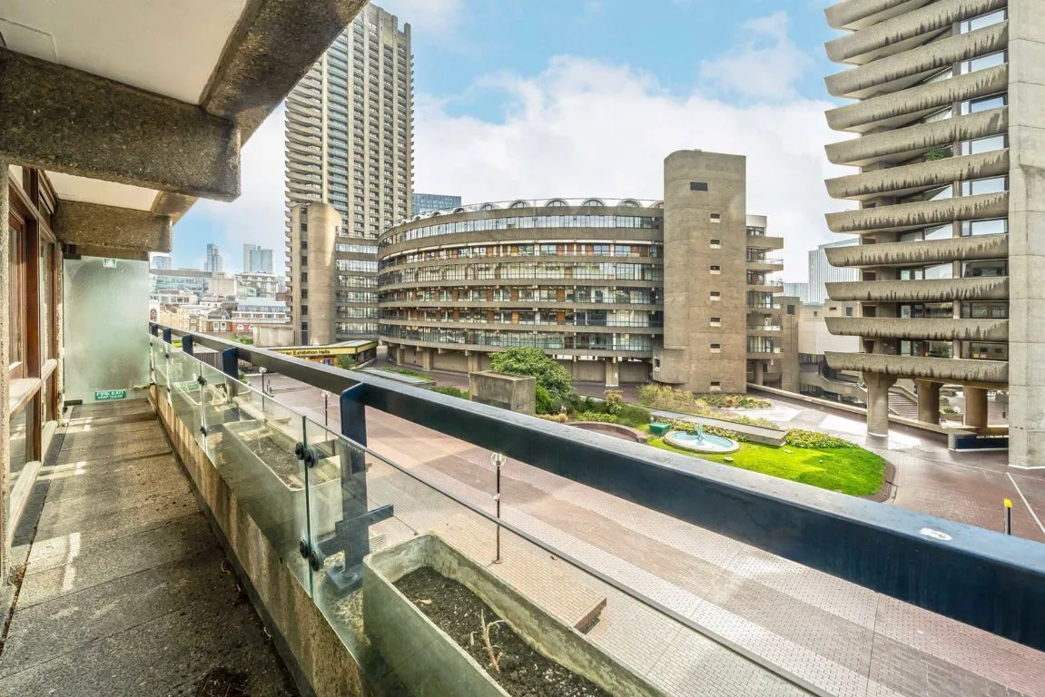Barbican, EC2Y, photo 4