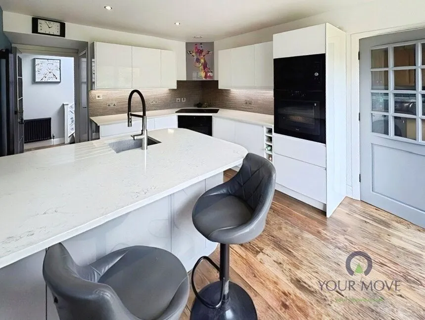 Dumpton Park Drive, Broadstairs, Kent, CT10, photo 9