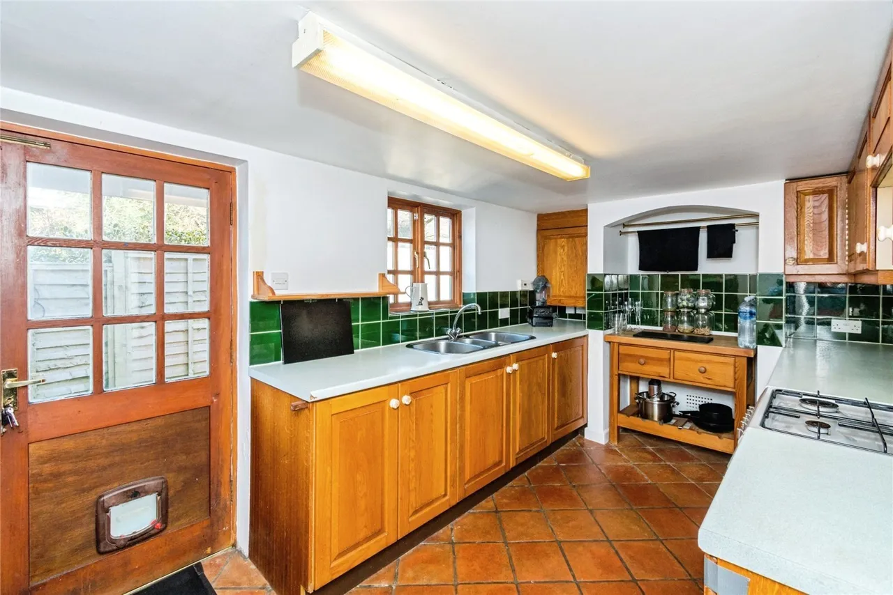 Bank, Lyndhurst, SO43, photo 17