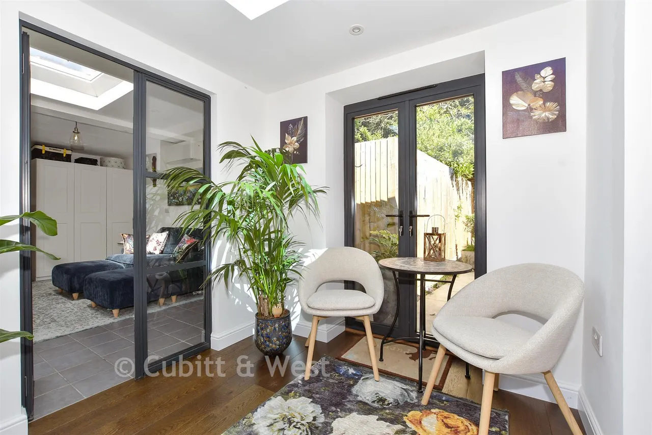 Maltravers Street, Arundel, BN18, photo 16