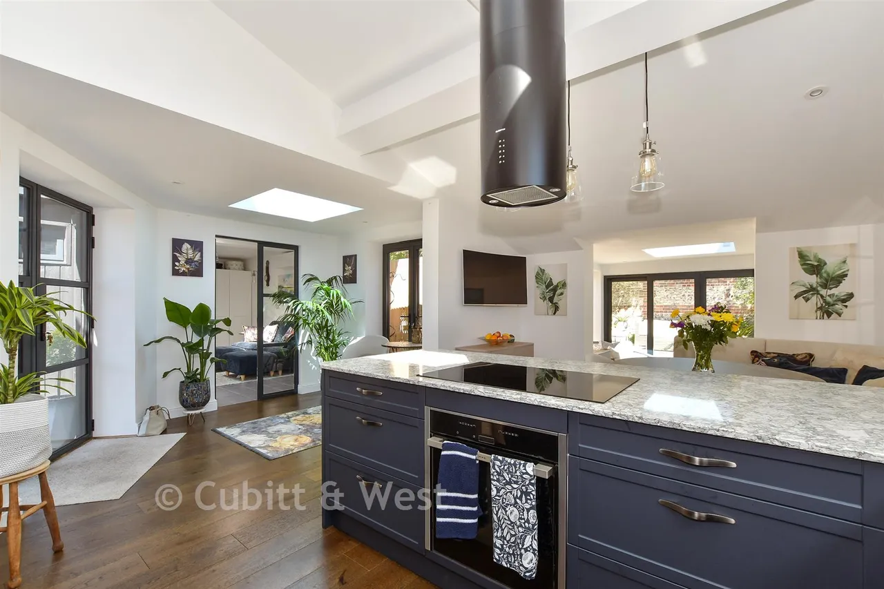 Maltravers Street, Arundel, BN18, photo 4
