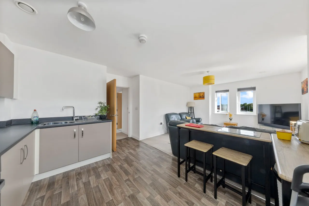 Flat 14, Verden Court Rose Creek Gardens, Warrington, Great Sankey, WA5 3TW, photo 14