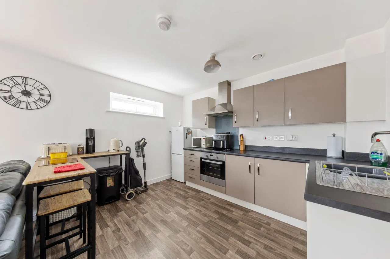Flat 14, Verden Court Rose Creek Gardens, Warrington, Great Sankey, WA5 3TW, photo 6