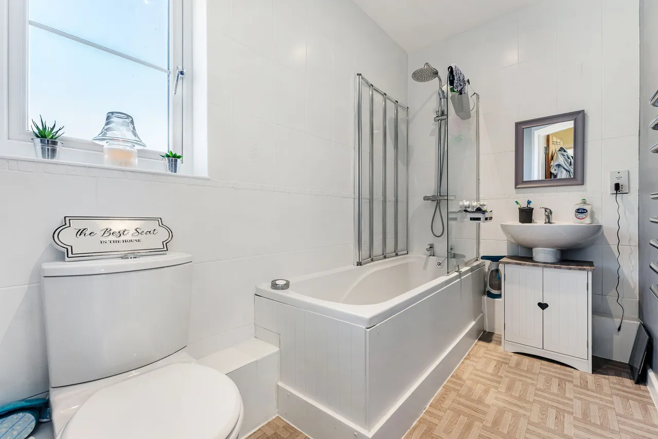 Farnworth Mews, Widnes, WA8 9LZ, photo 14