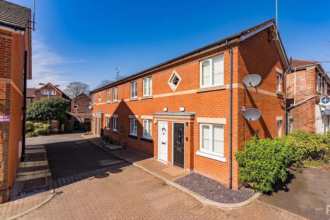 Farnworth Mews, Widnes, WA8 9LZ, photo 16