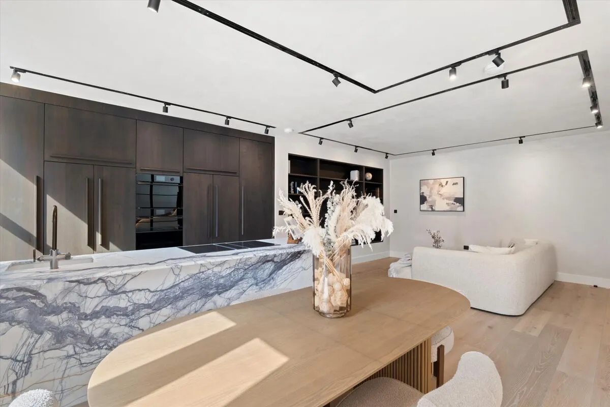 Russell Gardens Mews, London, W14, photo 7