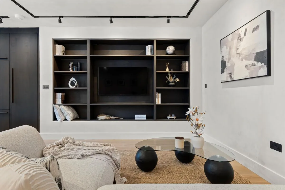 Russell Gardens Mews, London, W14, photo 11
