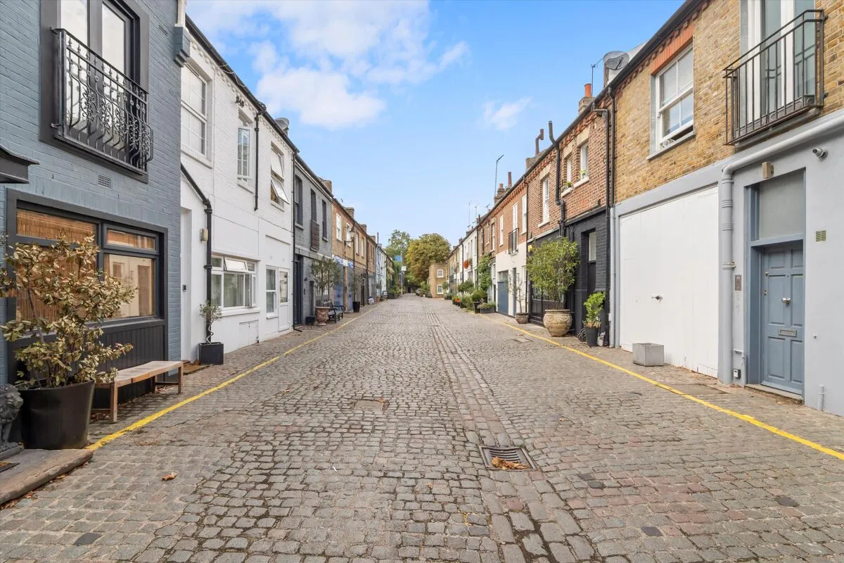 Russell Gardens Mews, London, W14, photo 22
