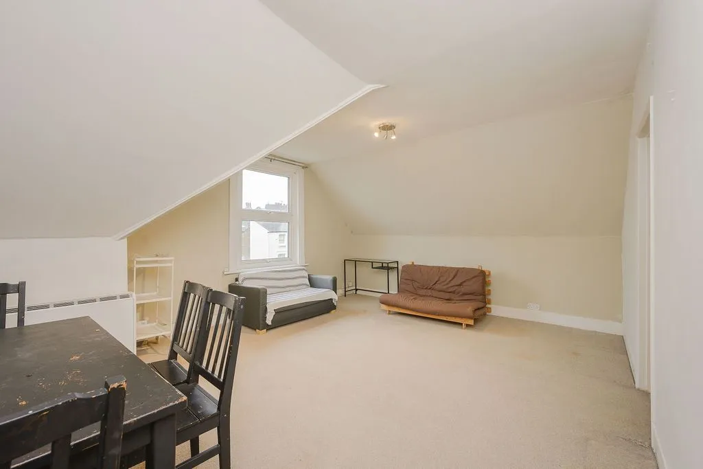 Parkwood Road, London, SW19, photo 7