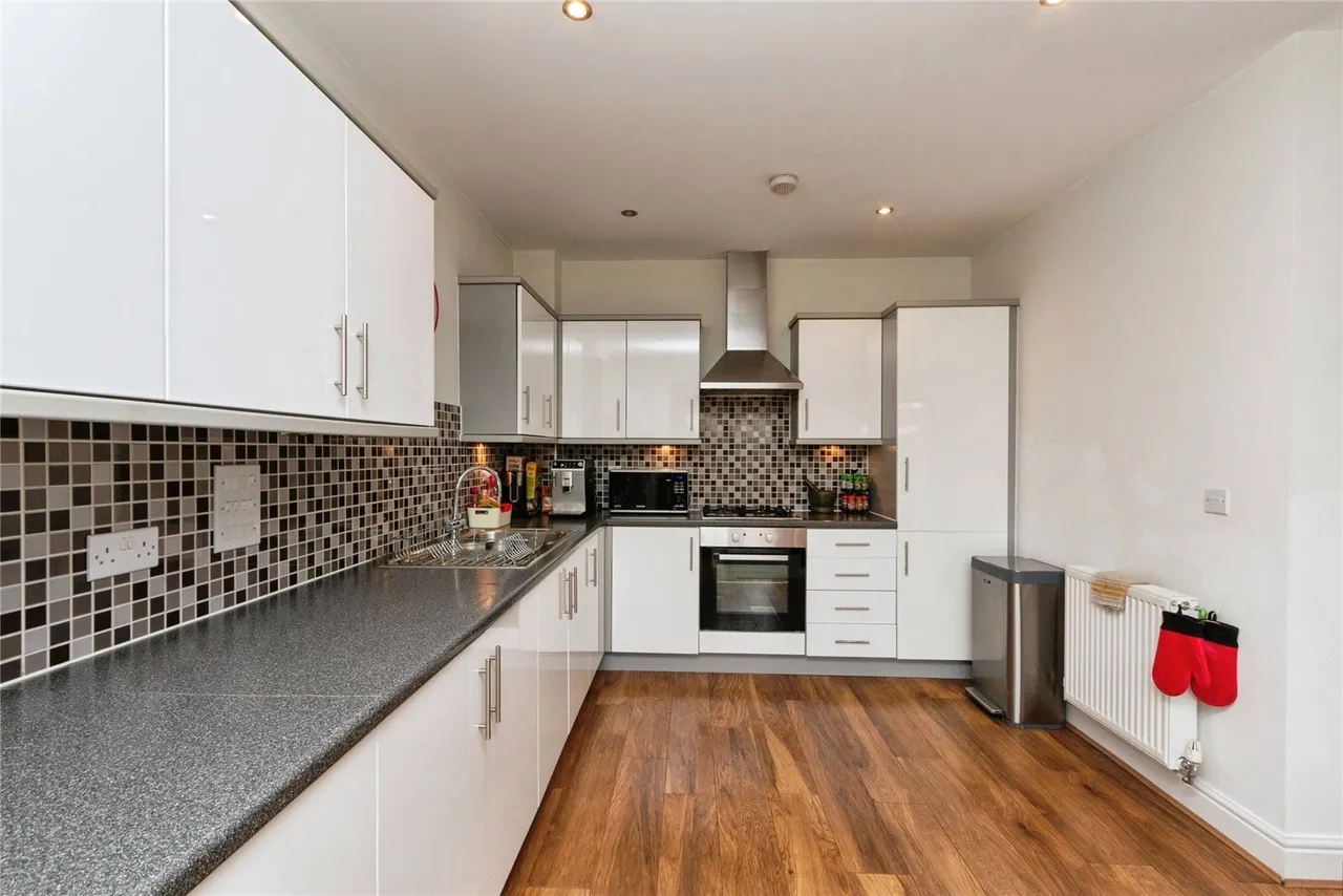Greenlands Road, Basingstoke, RG24, photo 14