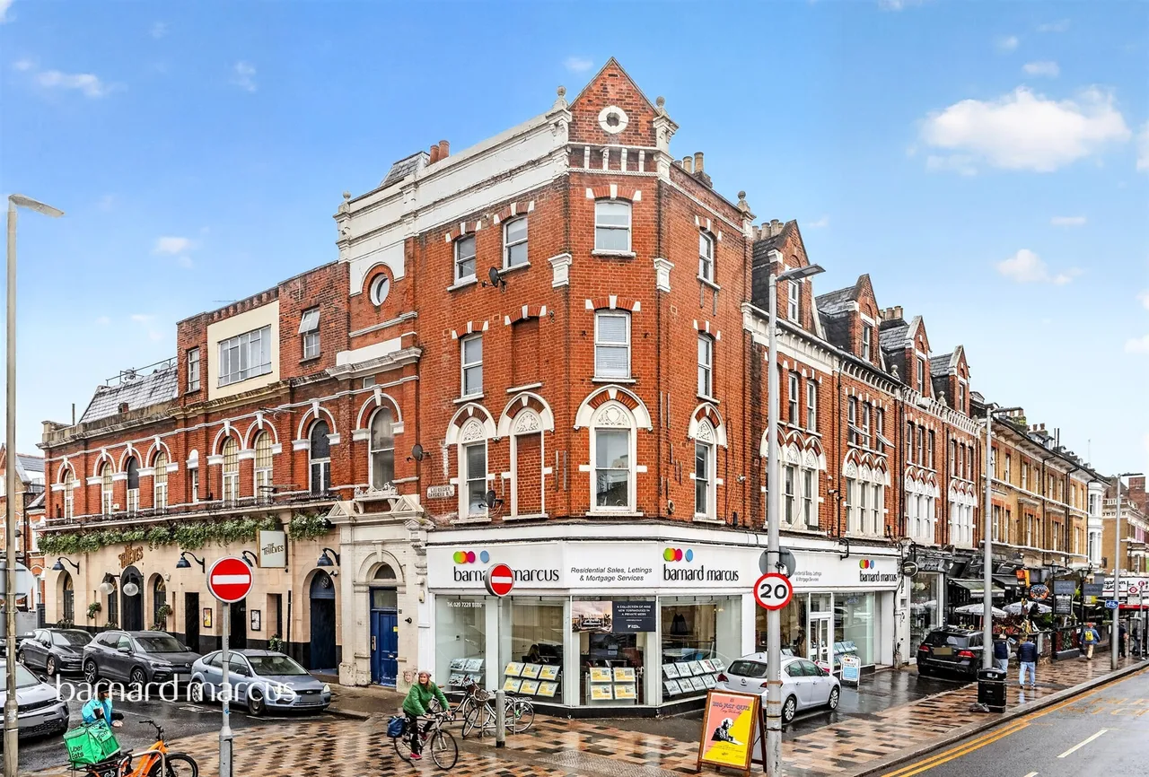 1 bed flat for sale — Lavender Hill, London