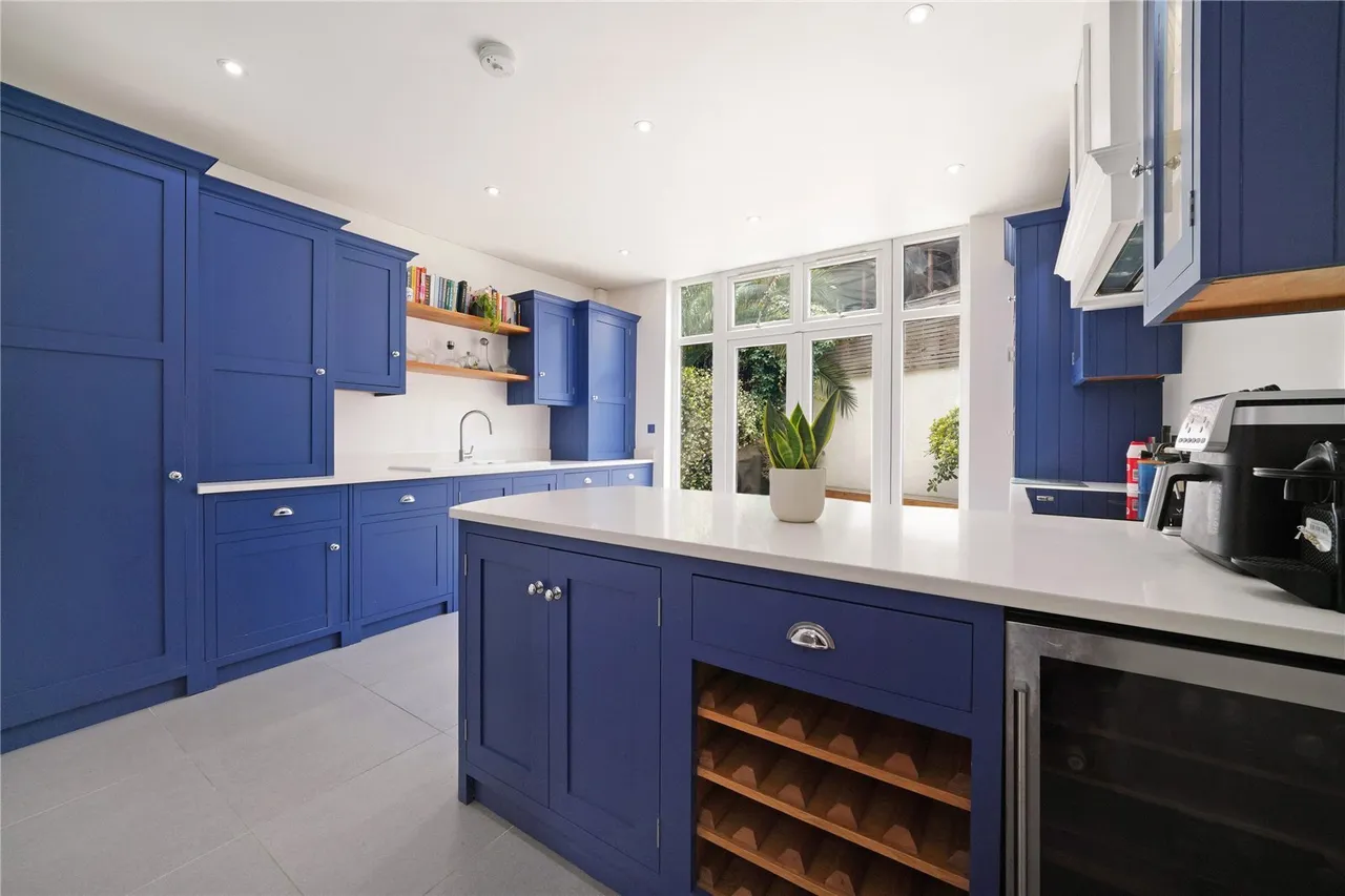 Camberwell New Road, SE5, photo 15