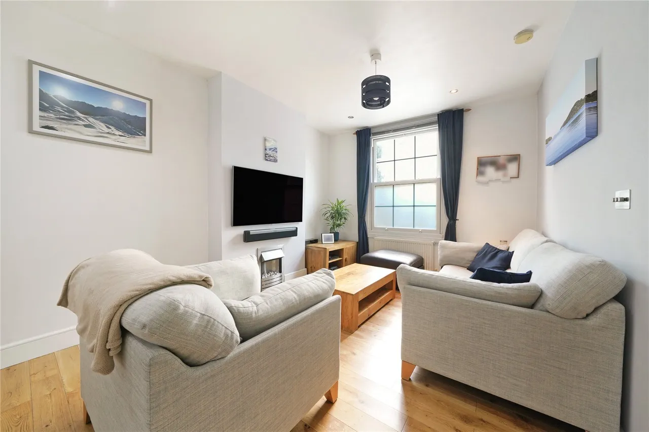 Camberwell New Road, SE5, photo 12