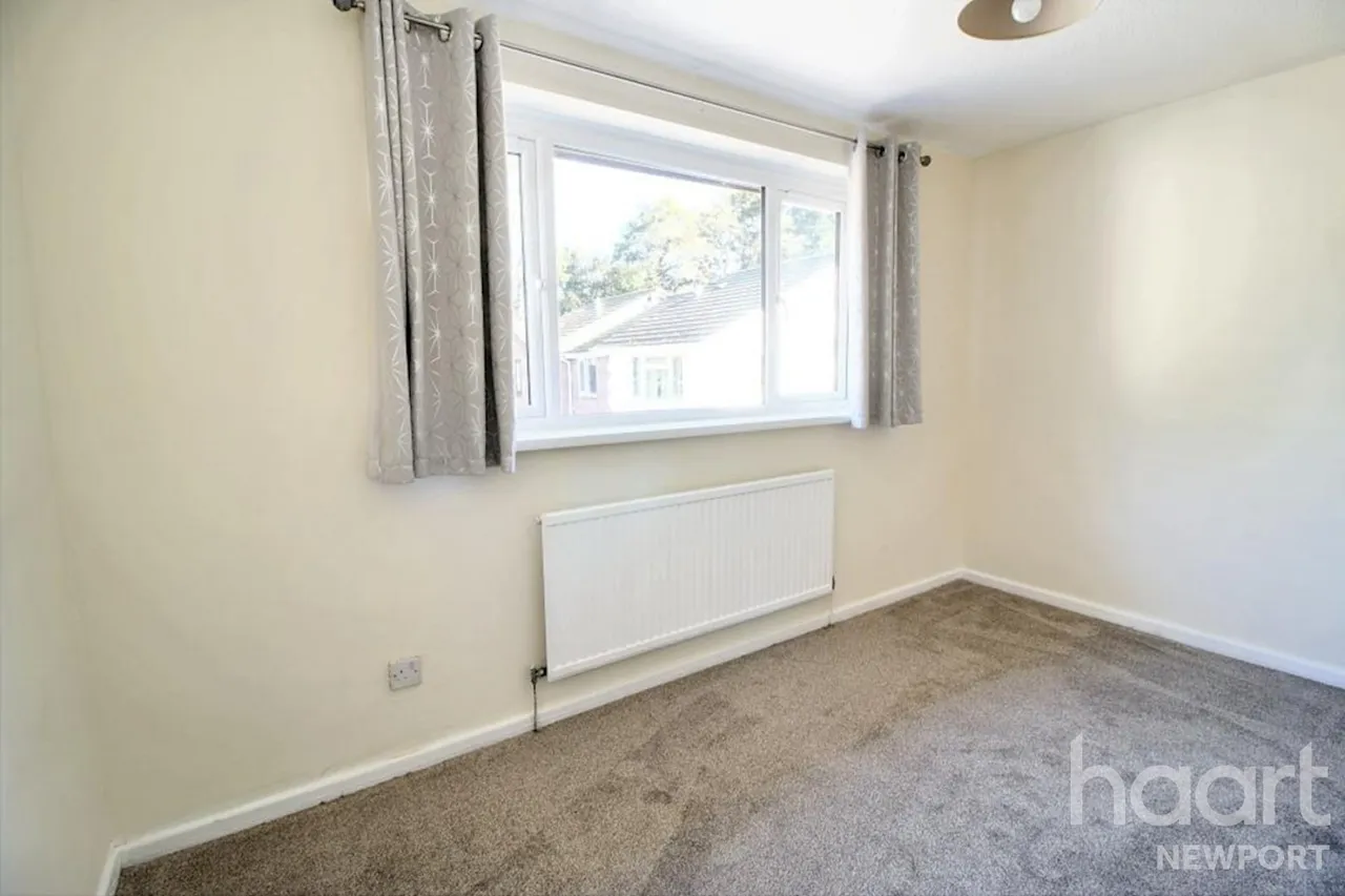 Gifford Close, Cwmbran, NP44, photo 9