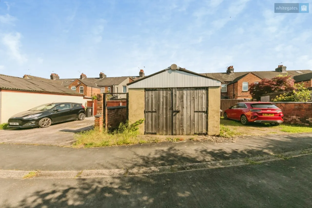 Gainsborough Road, Crewe, CW2, photo 15