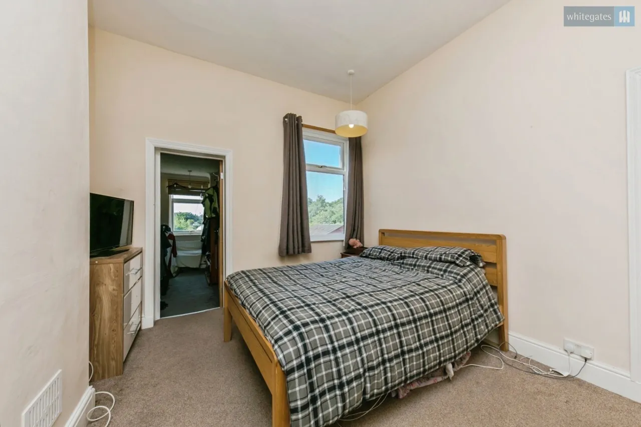 Gainsborough Road, Crewe, CW2, photo 11