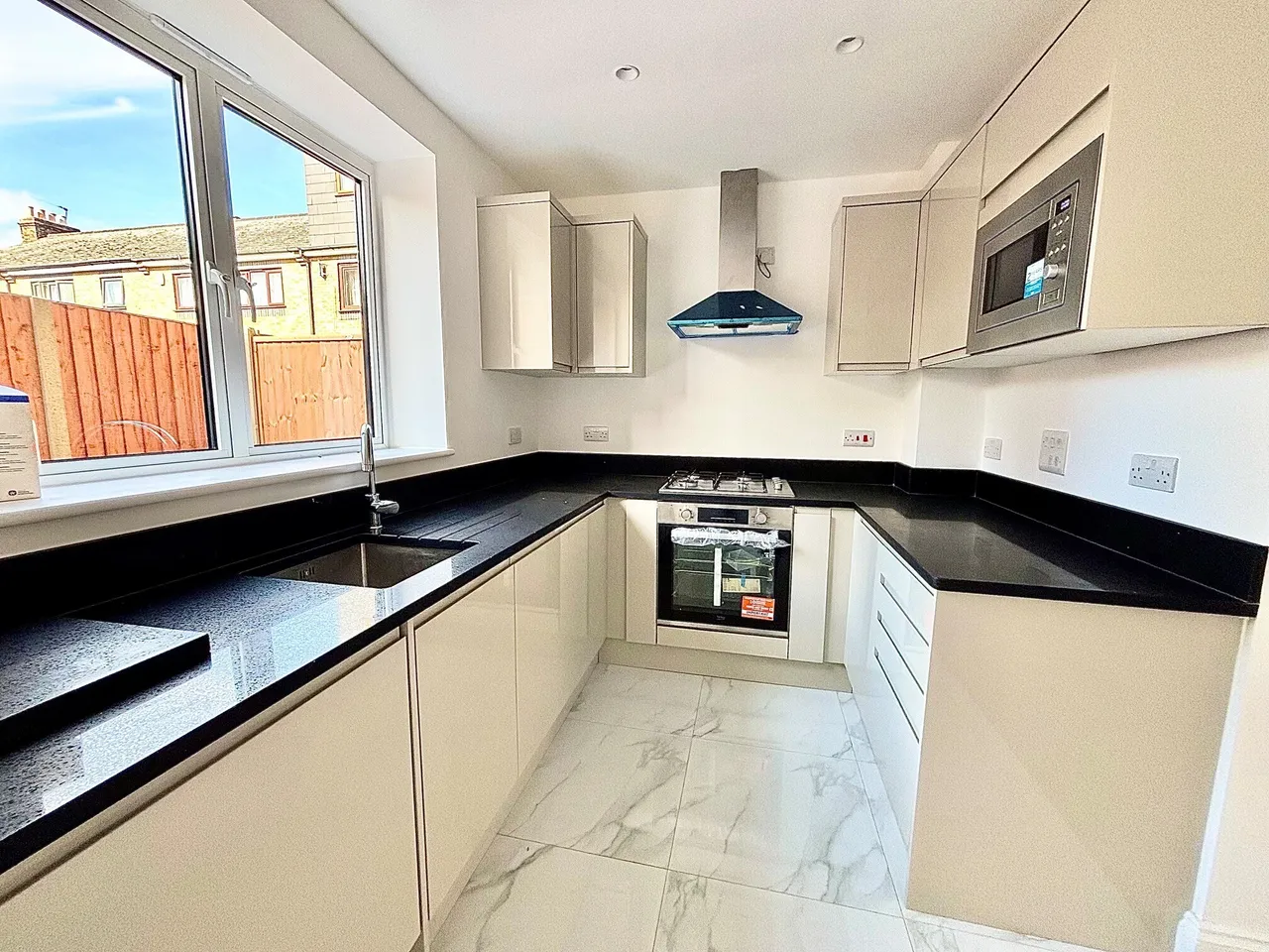 Wakefield Street, East Ham, E6, photo 10