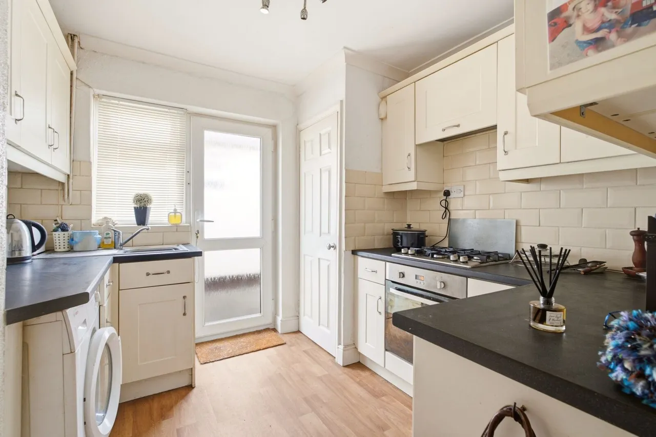 Elm Avenue, Caddington, LU1, photo 5