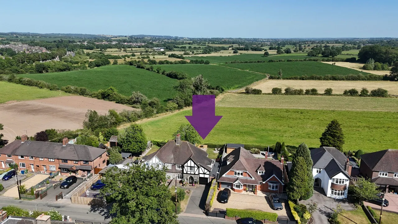 4 bed house for sale, Stallington Road, Blythe Bridge, ST11