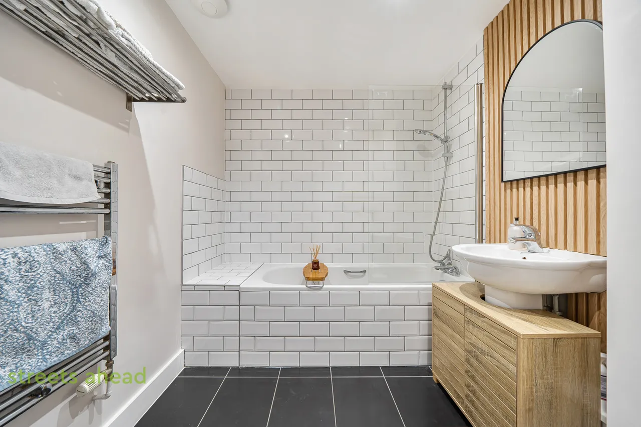 Watson Place, London, SE25, photo 20