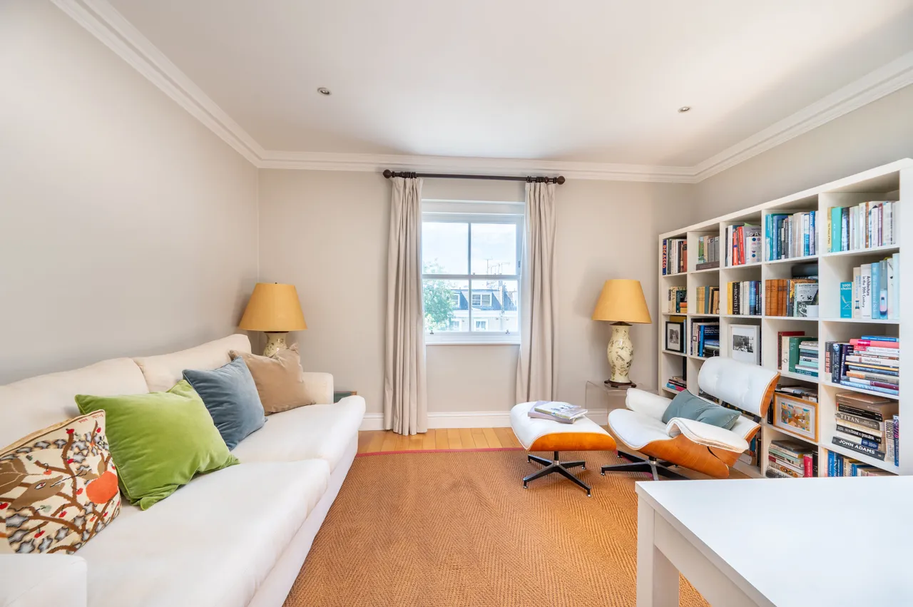 Third Floor, 4 Elsham Road, London, photo 8
